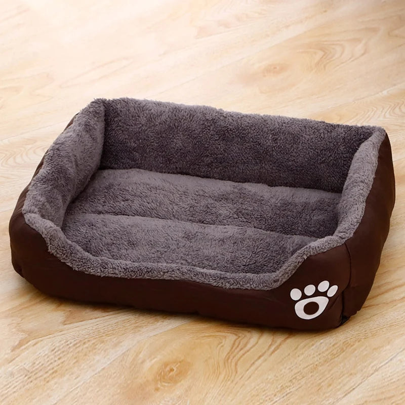 Black Plush Dog Sleeping Mat – Non-Slip for All Sizes